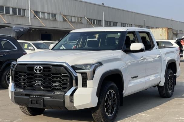 丰田皮卡_丰田皮卡hilux_丰田皮卡4x4
