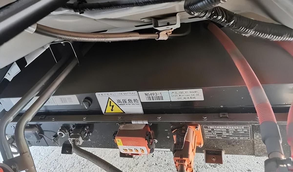 跨越长安v3_跨越长安汽车_长安跨越