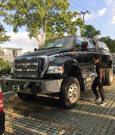 福特猛禽f650配置参数_福特f650价格多少钱猛禽f650怎么样
