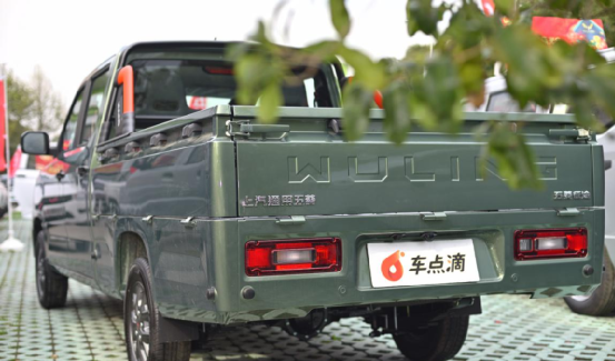 征途五菱宏光_征途五菱皮卡小型货车_五菱征途
