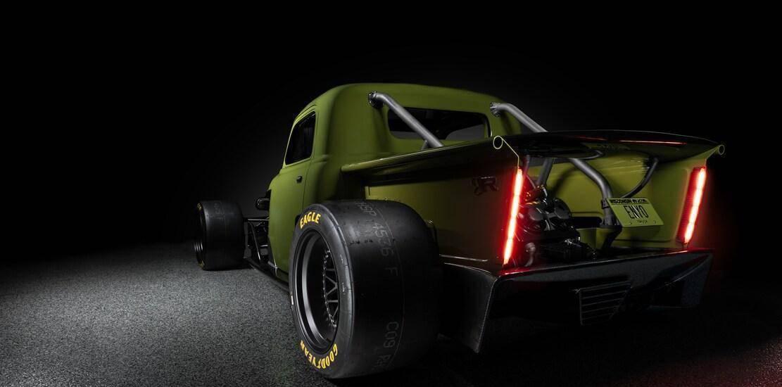 F1皮卡亮相SEMA，8.4L V8船用引擎，1000马力